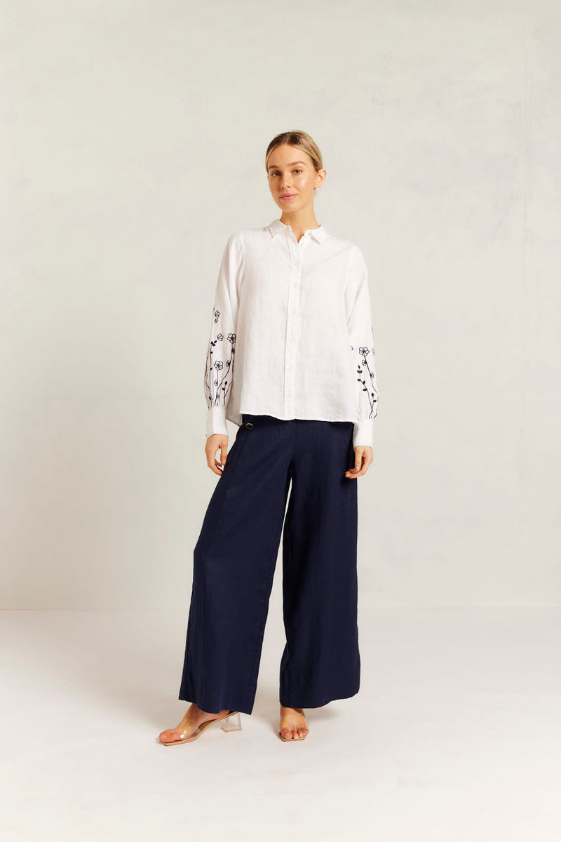 Alessandra Calla Shirt, White/Navy