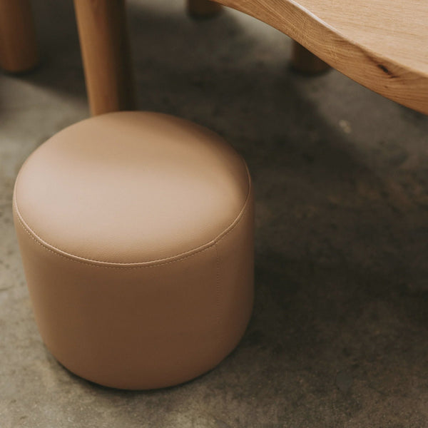 Nuage Remi Stool, Latte
