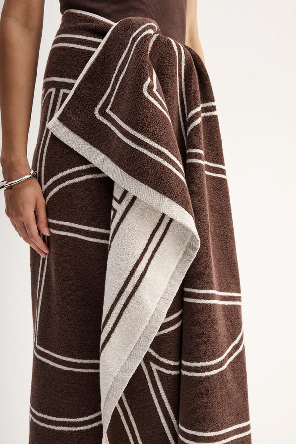 Elka Collective Beau Towel, Chocolate Ecru