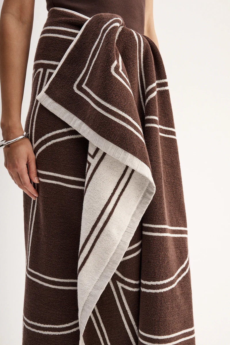 Elka Collective Beau Towel, Chocolate Ecru