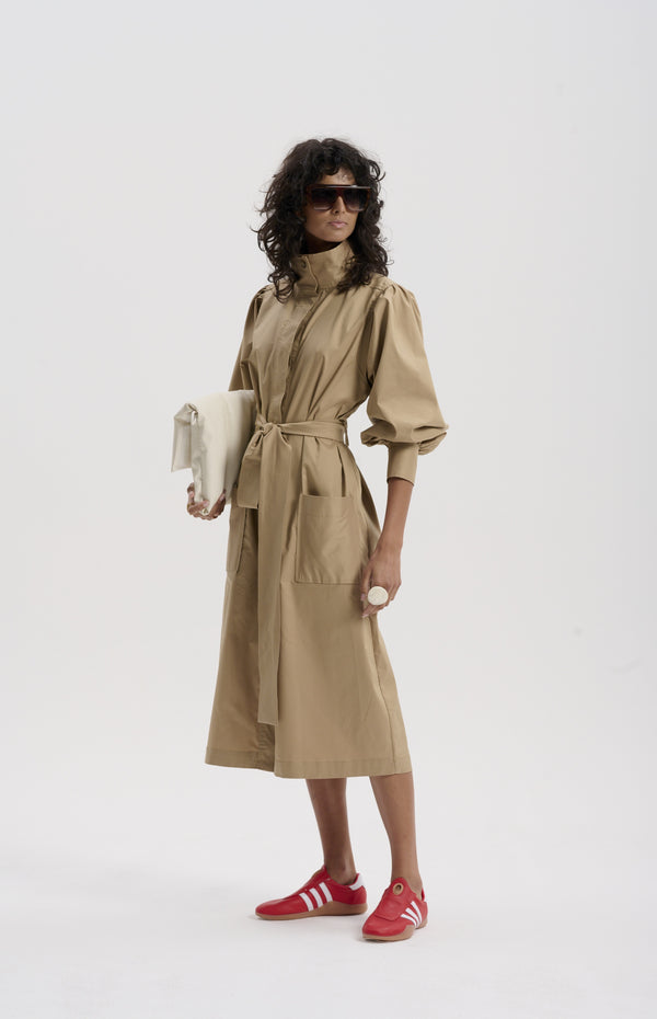 le stripe Trench with Storm Collar, Camel