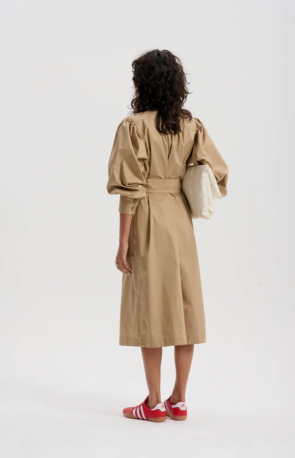 le stripe Trench with Storm Collar, Camel