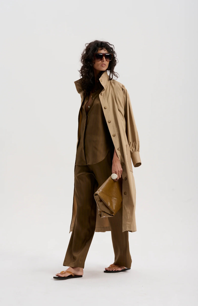 le stripe Trench with Storm Collar, Camel