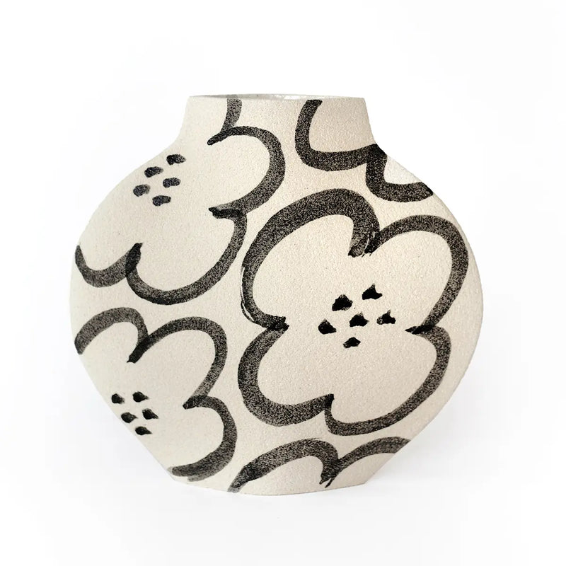 Ceramic Vase 'Camelia'