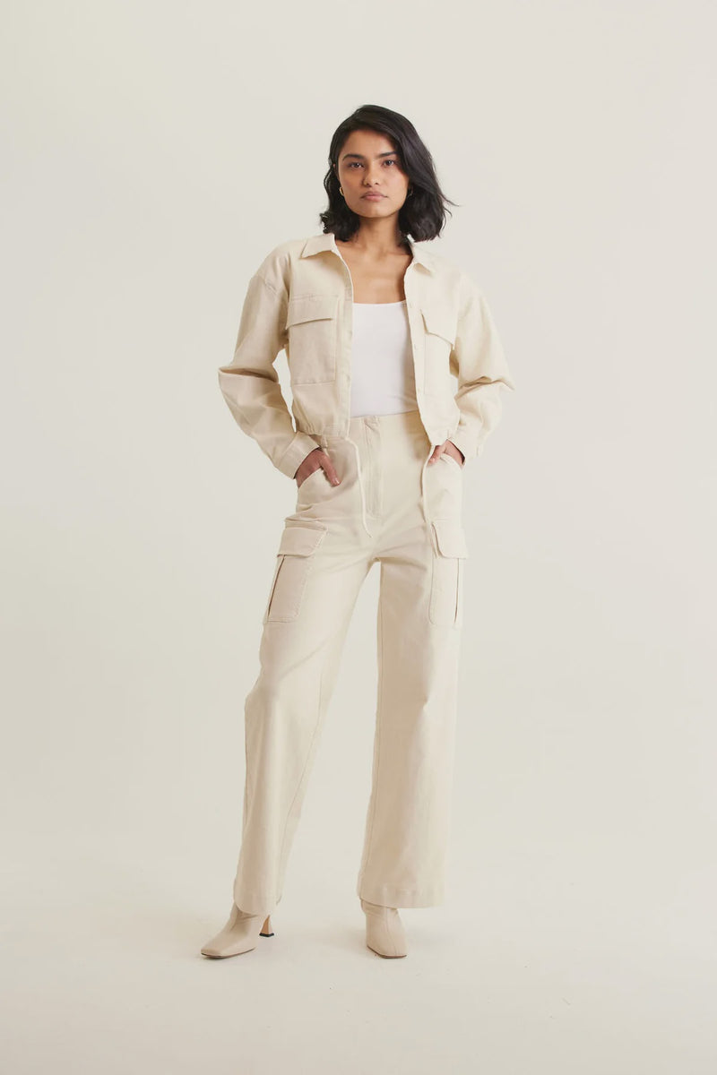 Alessandra Whitney Pant, Pebble