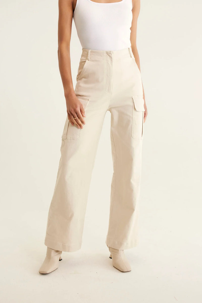Alessandra Whitney Pant, Pebble