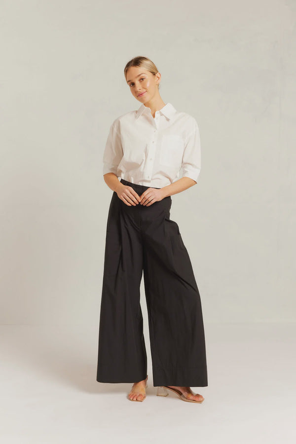 Alessandra Rowena Pant, Black