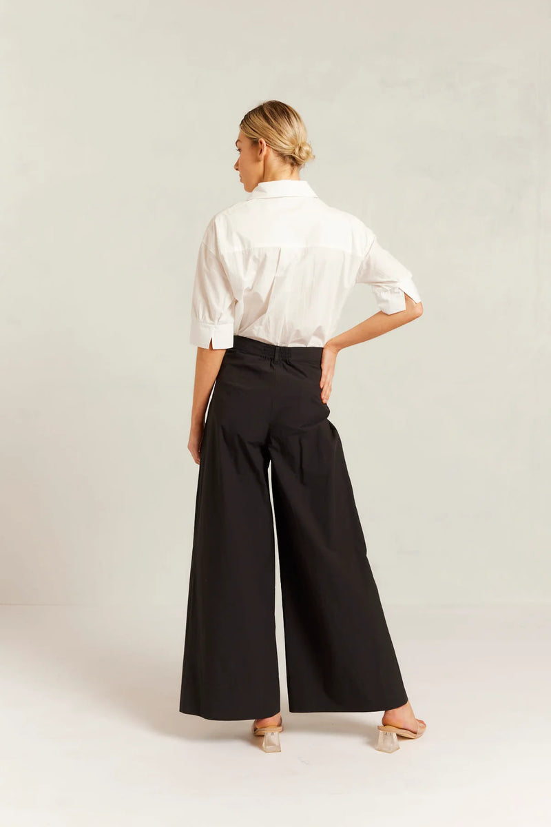 Alessandra Rowena Pant, Black