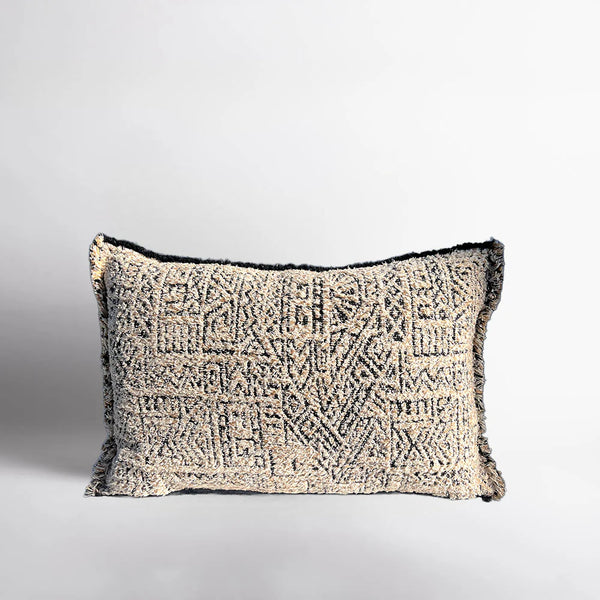 Eadie Cariz Cushion