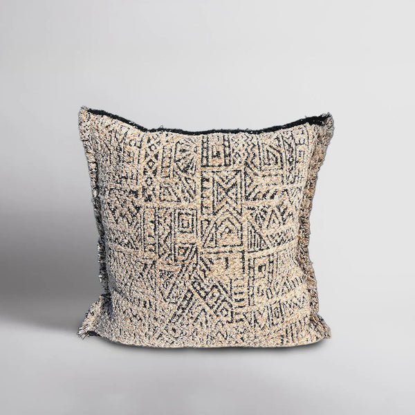 Eadie Cariz Cushion