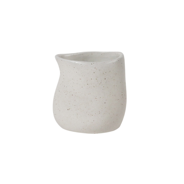 Table of Plenty Pourer, Natural Earth