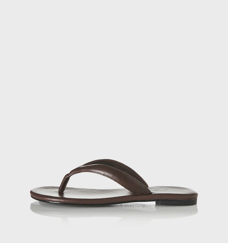 Alias Mae Henna Thong, Chocolate