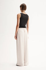 Elka Mina Pant, Ivory