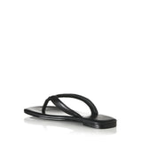 Alias Mae Henna Thong, Black