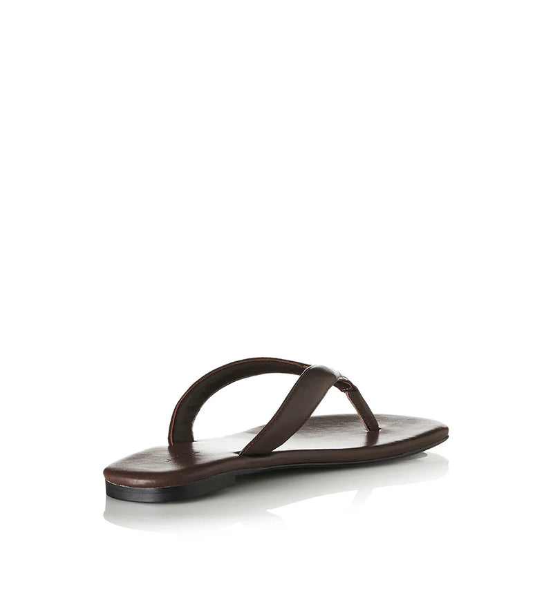 Alias Mae Henna Thong, Chocolate