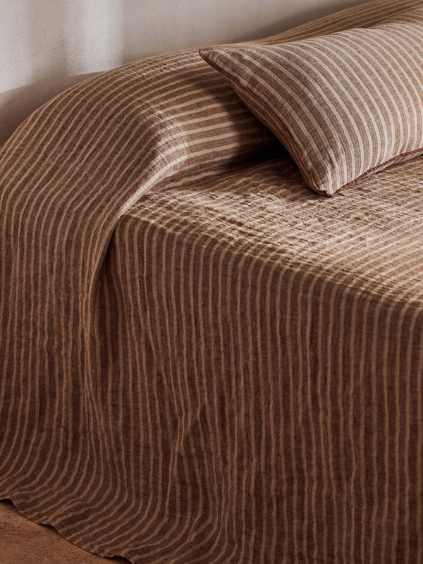Ava Stripe Toffee Bedcover, Grand