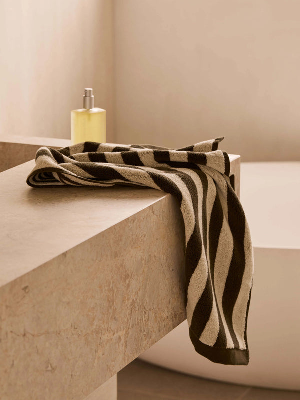 L&M Raye Olive Towel