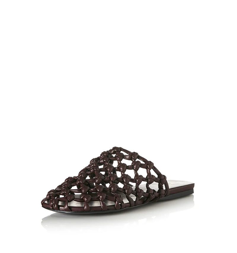 Alias Mae Hezu Mule, Chocolate