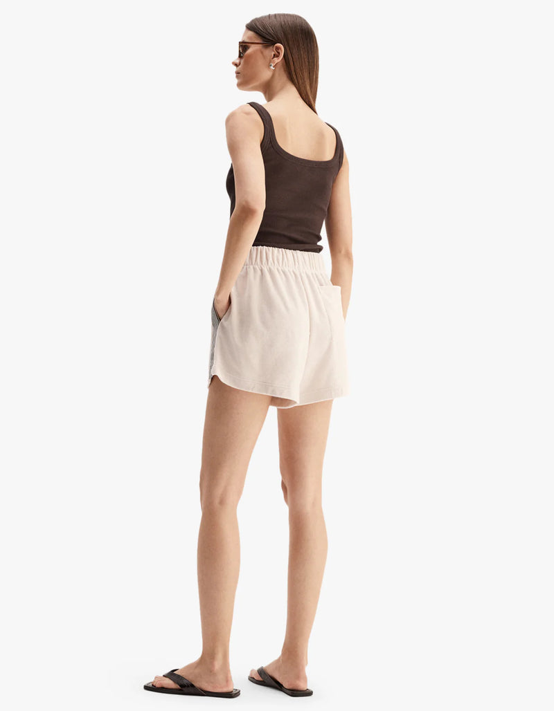 Elka Collectively Beau Short, Ecru