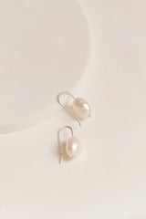Thurston & Lovey Eva Pearl Earring