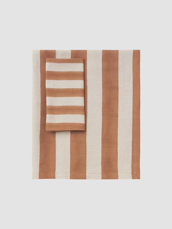 Riviera Terracotta Grand Tablecloth 150x300