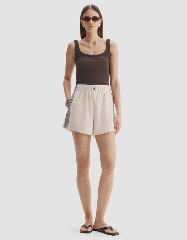 Elka Collectively Beau Short, Ecru