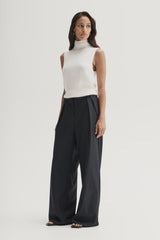 Elka Tobias Pant