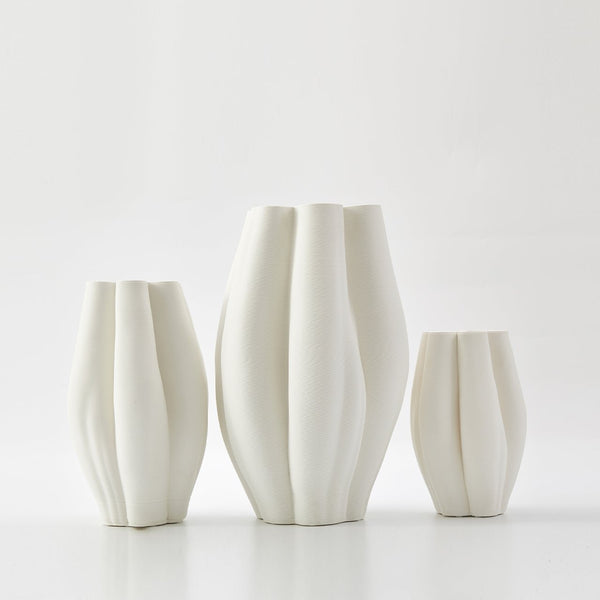 La Mer Vase, Ivory