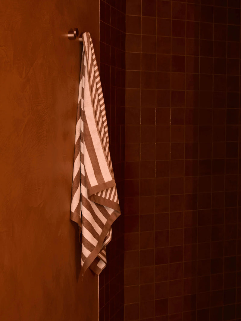 L&M Raye Terracotta Towel