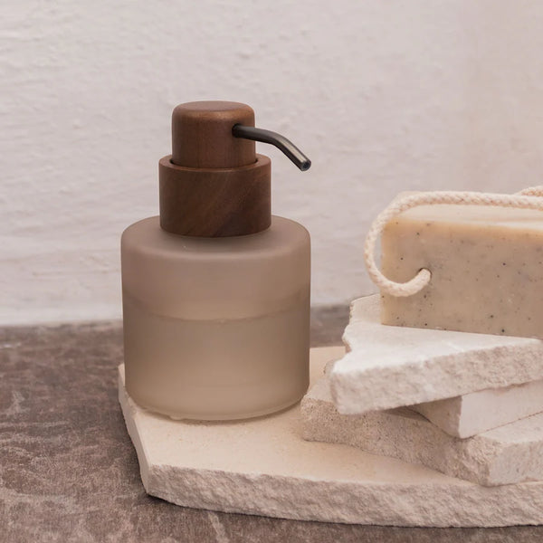 Mette Ditmer Modest Dispenser Low, Kit
