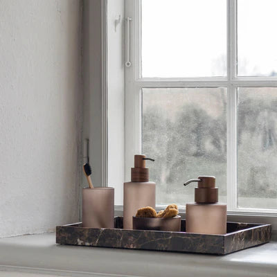 Mette Ditmer Modest Toothbrush holder, Walnut