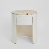 Sable Bedside