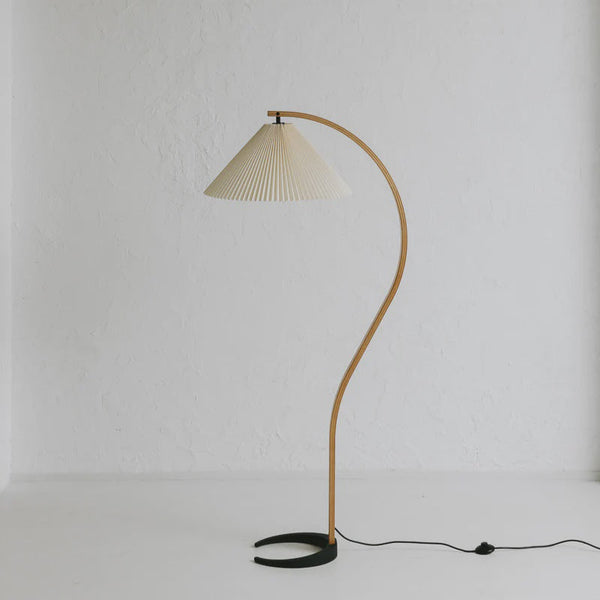 Nuage Pleated Floor Lamp, Natural Shade