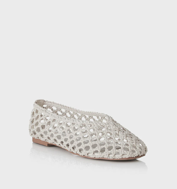 Alias Mae Pierre Flat, Bone