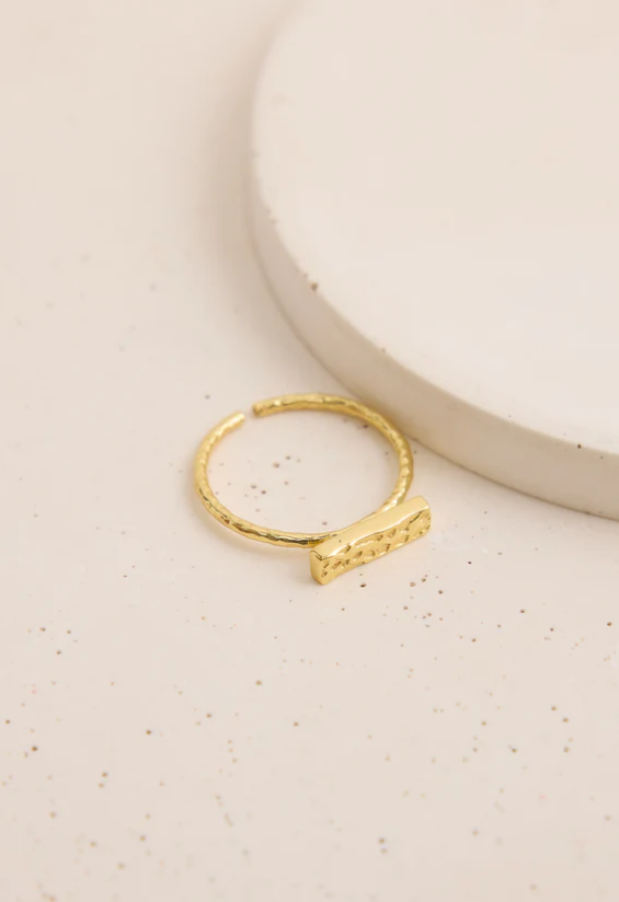 Thurston & Lovey Rinney Ring, Gold