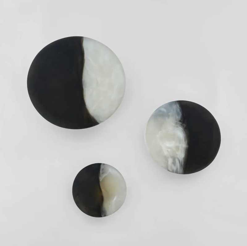 Halo Resin Coat Hool, Black & White