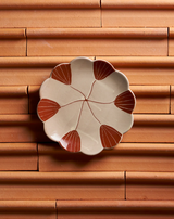 June's Daisy Plate