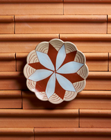 June's Daisy Plate