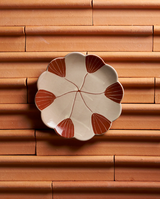 June's Daisy Plate