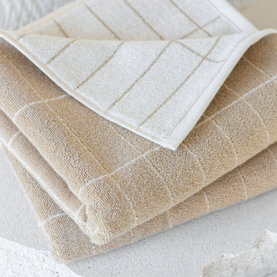 Mette Ditmer Tile Stone Towel, Sand/Off-white