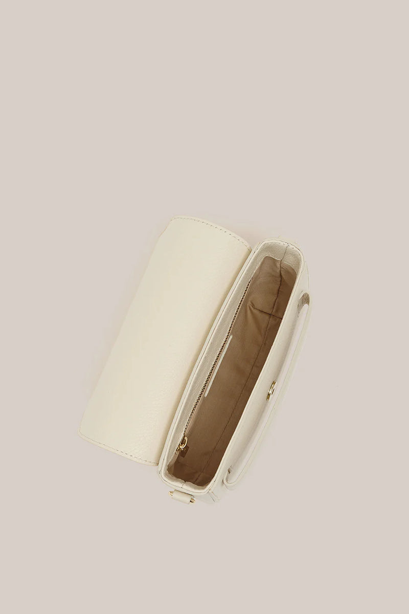 Vestirsi Zoe Ivory Crossbody Saddle Bag