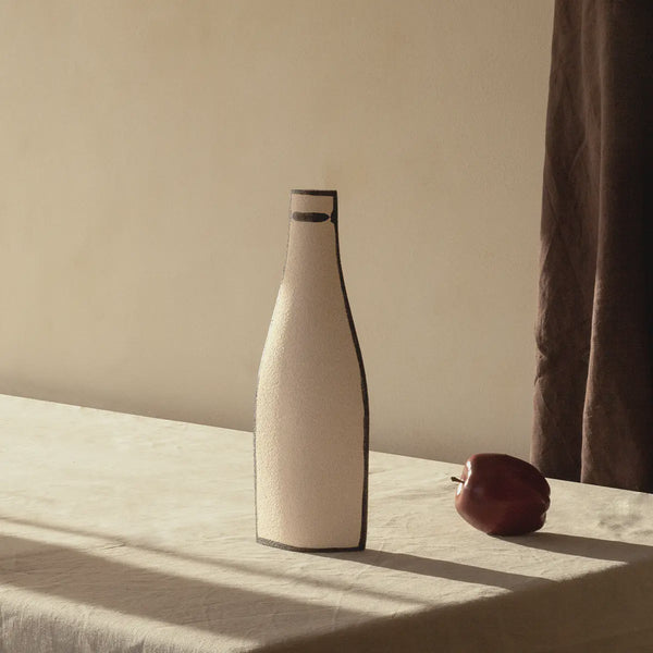 Ceramic Vase 'Morandi Bouteille' Black