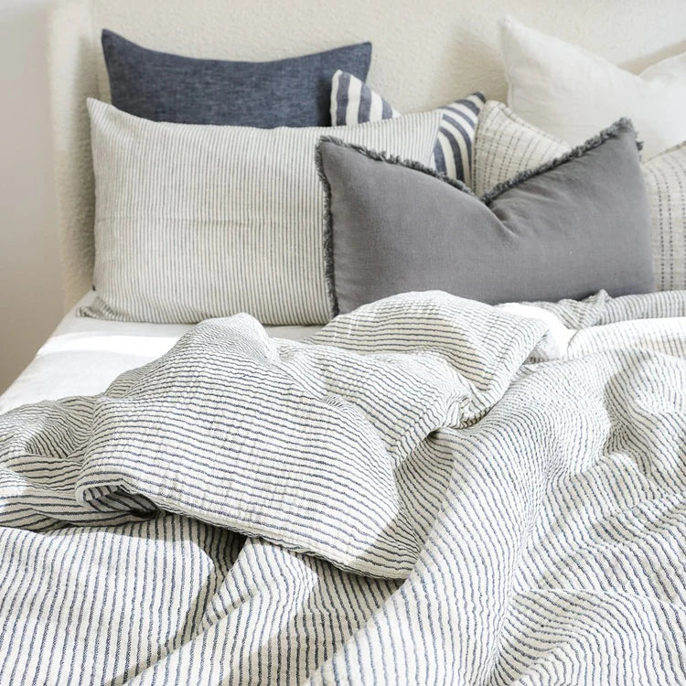 Eadie Lifestyle Marina Duvet Cover, Off White w' Ink Stripe