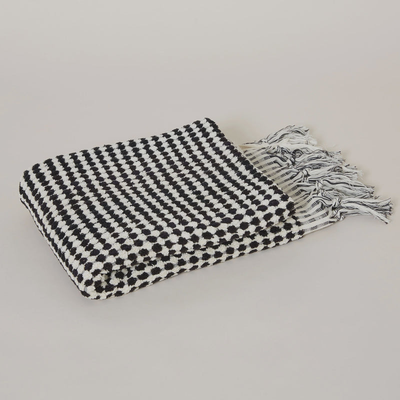 Mayde Cresent Towel, Black/White