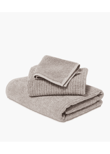 L&M Hand Towel